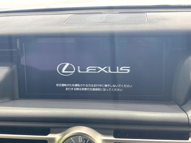 �y�����i�r�z�l�C�̏����i�r�𑕔����Ă���܂��B�i�r�̎g���₷���͂������A�I�[�f�B�I�@�\���[��!�L�����v�◷�s�͂������A�ʋ΂┃�����ȂǕ��i�̃h���C�u���y�����Ȃ�͂���