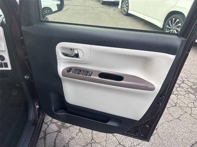 ���X�ł͊F�l�Ɉ��S���Ă��Ԃ��^�]���Ă����������߂̎����ԕی��ւ̉�����JAF�ւ̉����������Ȃ��܂��̂ł���]�̕��͂��C�y�ɂ����k���������B