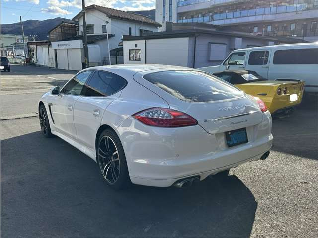 パナメーラS PDK