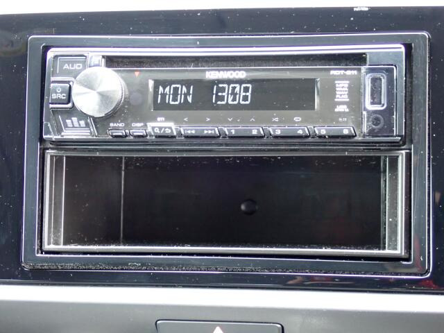 CD�I�[�f�B�I�E���W�I���t���Ă܂��B