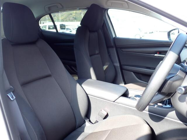 �t�����g�V�[�g�A��ԗǍD�ň��S�ł��B�傫�ȉ�����Ȃ����S�ł�