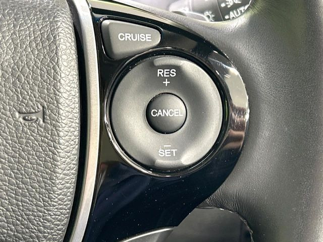 �y�N���[�Y�R���g���[���z�������H�����N���N���s�B�A�N�Z���𗣂��Ă���葬�x�ő��s���ł��A�������^�]���̕��S���y��!�����E�������ȒP�ȃX�C�b�`����Œ����ł��܂��B