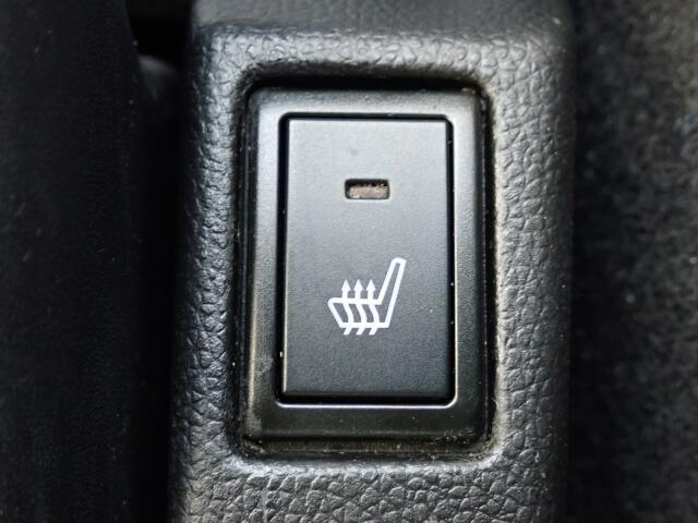 �^�]�ȃV�[�g�ɂ́A�V�[�g�q�[�^�[���t���Ă�̂ŁA���������ɂ͂��肪���������ł��B