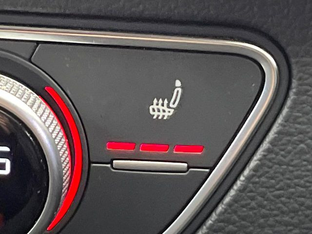 ���S�ȃV�[�g�q�[�^�[:���������ӂ�郌�U�[�V�[�g�ɁA�O�ȁE��ȂɃV�[�g�q�[�^�[�𓋍ڂ��Ă���܂��B