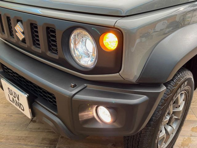 �yLED�w�b�h���C�g�z���V����ԑ��s�����ǍD�Ȏ��E���m�ۂ����S���ĉ^�]�ł��鍂�P�xLED�w�b�h���C�g�𑕔�!�_�����x�������A����d�͂��}�����Ă��܂��B