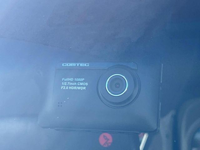 �y�h���C�u���R�[�_�[�z���S�E���S�ȃJ�[���C�t�ɕK�{�̃h���C�u���R�[�_�[�𑕔�!���s���͂������A������^�]�⎖�̂ɑ��������ۂ̏󋵂��f���ŋL�^���A����̃��X�N�ɔ����܂��B