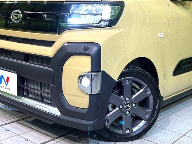 �yLED�w�b�h���C�g�z���V����ԑ��s�����ǍD�Ȏ��E���m�ۂ����S���ĉ^�]�ł��鍂�P�xLED�w�b�h���C�g�𑕔�!�_�����x�������A����d�͂��}�����Ă��܂��B