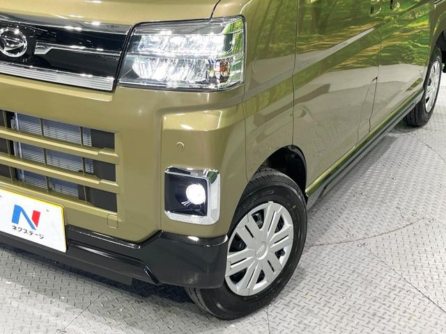 �yLED�w�b�h���C�g�z���V����ԑ��s�����ǍD�Ȏ��E���m�ۂ����S���ĉ^�]�ł��鍂�P�xLED�w�b�h���C�g�𑕔�!�_�����x�������A����d�͂��}�����Ă��܂��B