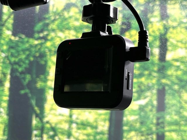 �y�h���C�u���R�[�_�[�z���S�E���S�ȃJ�[���C�t�ɕK�{�̃h���C�u���R�[�_�[�𑕔�!���s���͂������A������^�]�⎖�̂ɑ��������ۂ̏󋵂��f���ŋL�^���A����̃��X�N�ɔ����܂��B