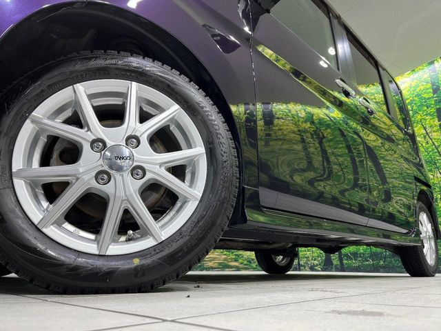 �y14�C���`�A���~�z�C�[���z�O�ςɃ}�b�`�����A���~�z�C�[���𑕒����Ă���܂��B�e��A���~�z�C�[����A�X�^�b�h���X�^�C�����戵�����Ă���܂��B���񂲑��k����������