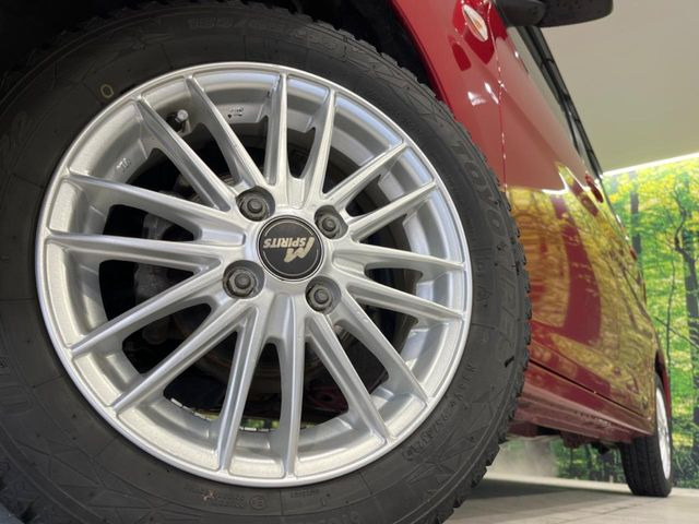 �y14�C���`�A���~�z�C�[���z�O�ςɃ}�b�`�����A���~�z�C�[���𑕒����Ă���܂��B�e��A���~�z�C�[����A�X�^�b�h���X�^�C�����戵�����Ă���܂��B���񂲑��k����������