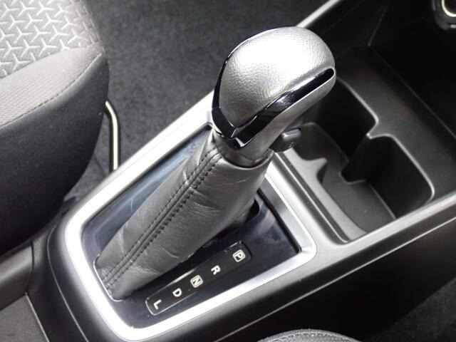 �V�t�g�m�u�̓X�����Ȃ��A���ꂢ�ȏ�Ԃł��B���ł��G��镔�������ꂢ���Ƒ�؂ɏ���Ă������Ƃ�������܂���B