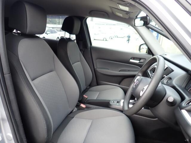 �t�����g�V�[�g�A��ԗǍD�ň��S�ł��B�傫�ȉ�����Ȃ����S�ł�