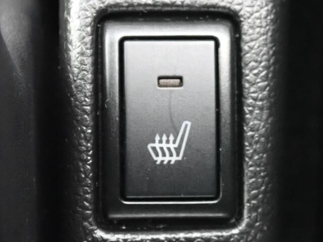 �^�]�ȃV�[�g�ɂ́A�V�[�g�q�[�^�[���t���Ă�̂ŁA���������ɂ͂��肪���������ł��B