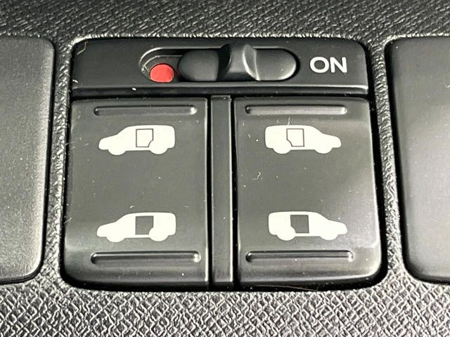 �y�����p���[�X���C�h�h�A�z�X�}�[�g�L�[��^�]�Ȃ̃X�C�b�`�Ō�ȗ����X���C�h�h�A�̊J���\���d��������͂����ăh�A���J����K�v�������A�����Ȃ��q�l�ł��ȒP�ɊJ���߂ł����K�ł���