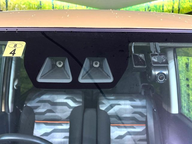 �y�X�}�[�g�A�V�X�g�z���s���ɑO���̎ԗ�����F�����A�Փ˂������Ȏ��͌x��ƃu���[�L�ŏՓˉ���Ɣ�Q�y�����A�V�X�g�B�����S�Ƀh���C�u�����y���݂��������܂��B