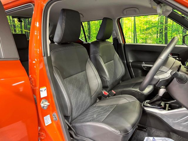 �y�n�[�t���U�[�V�[�g�z�������ƍ���S�n�𗼗������l�C�̃V�[�g���w�ʁE���ʂ̃t�@�u���b�N�f�ނ́A�ʋC���̗ǂ��⊊��ɂ����ɗD��Ă��܂��B�C���╞���ɍ��E���ꂸ���K�ɂ���肢�������܂��B