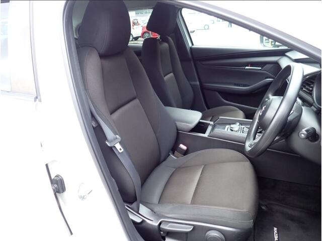 �t�����g�V�[�g�A��ԗǍD�ň��S�ł��B�傫�ȉ�����Ȃ����S�ł�