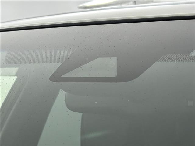 ハリアー2.0 プログレス 4WD