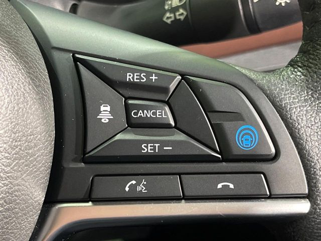 �y�v���p�C���b�g�z�������H�ł̒��������s���y��!!�a�؎��Ə��񑖍s�̃V�[���ŁA�A�N�Z���E�u���[�L�E�X�e�A�����O�������Ő��䂵�A�������^�]�̕��S���y�����Ă���܂���