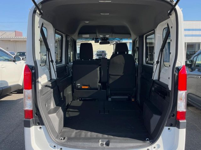 ���Q�b�W���[���́A��e�ʂ̃X�y�[�X���m�ہB���i�̂����������烌�W���[�܂ŁA���L�����􂵂Ă���܂�!�܂��A���A�V�[�g��|�����ƂŃo���G�[�V�����L���ɂ��g�����������܂��B