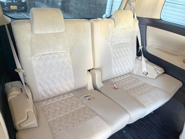 3��ڃV�[�g�͂�������ԗǍD����l�ł��������ƍ����Ē����܂��̂ŁA��l���ł̂��o���������N���N�ł��􂲉Ƒ��ŁA�C�̒m�ꂽ���ԂŁA�h���C�u�ɍs���̂��y���݂ł��ˁ�