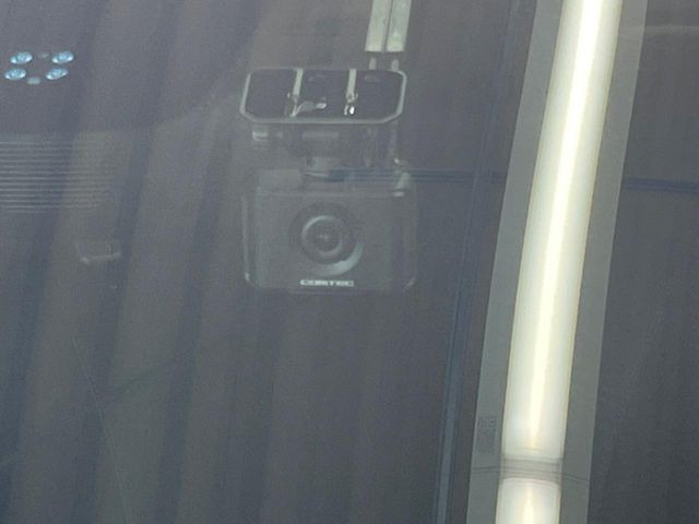 �y�h���C�u���R�[�_�[�z���S�E���S�ȃJ�[���C�t�ɕK�{�̃h���C�u���R�[�_�[�𑕔�!���s���͂������A������^�]�⎖�̂ɑ��������ۂ̏󋵂��f���ŋL�^���A����̃��X�N�ɔ����܂��B