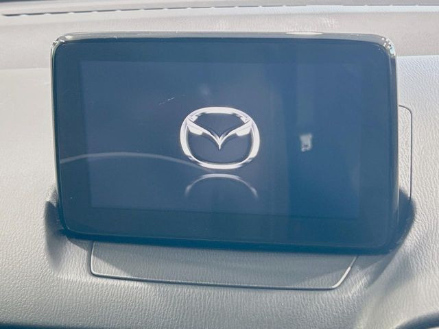 �y�}�c�_�R�l�N�g�i�r�z�ԓ��̕��͋C�Ƀ}�b�`������̌^�^�C�v�̃i�r�B�e����q�ݒ��Bluetooth�Đ����A�l�X�ȋ@�\���y���߂܂��B�����I�ȃ_�C�������삪�\�ŁA�g��������ǍD�ł��B