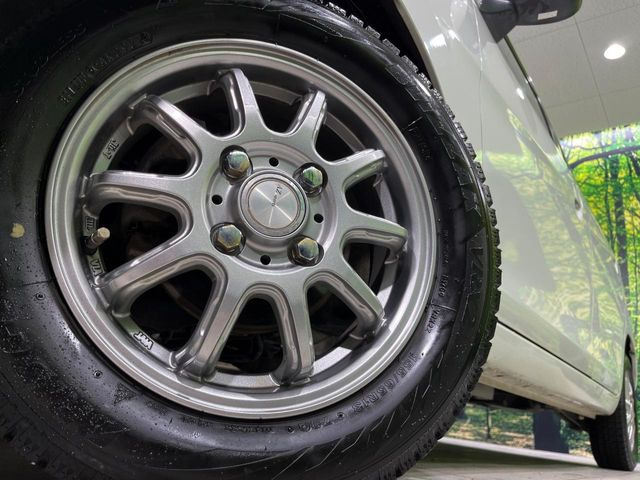 �y13�C���`�A���~�z�C�[���z�O�ςɃ}�b�`�����A���~�z�C�[���𑕒����Ă���܂��B�e��A���~�z�C�[����A�X�^�b�h���X�^�C�����戵�����Ă���܂��B���񂲑��k����������