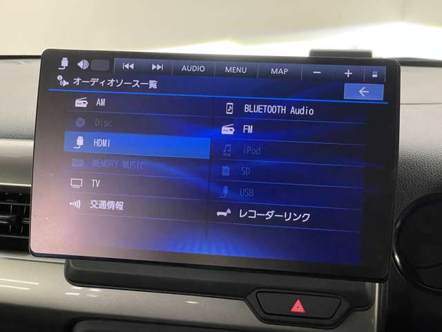 ���D�݂̃I�v�V�����𑕒����Č�[�Ԃ��邱�Ƃ��\�ł��B�i�r�E�o�b�N�J�����EETC�E��ȃt���b�v�_�E�����j�^�[�E�R�[�e�B���O�E�V�[�g�J�o�[�E�h���C�u���R�[�_�[�E�G���W���X�^�[�^�[ �ȂǂȂǎ戵����!