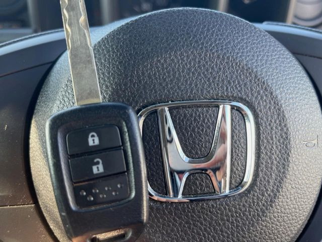 �y�L�[���X�z�������ꂽ�ꏊ����ł��{�^����Ńh�A�̊J���E�{�����ł���̂łƂ��Ă��֗�!�h�A�̌�������ɏ������邱�Ƃ�����܂����