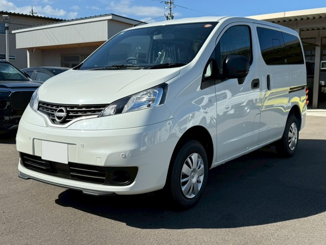 NV200バネットバン1.6 GX 4WD