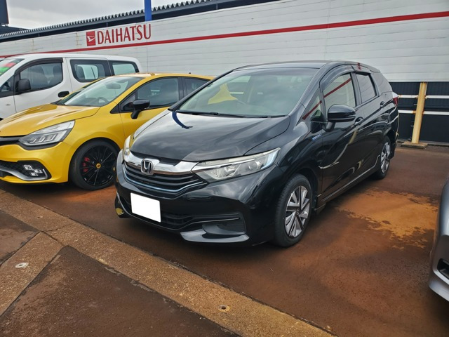 シャトル1.5 ハイブリッド