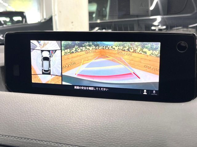 �y360&deg;�r���[���j�^�[�z��p�̃J�����ɂ��A�ォ�猩���낵���悤�Ȏ��_��360�x�N���}�̎��͂��m�F���邱�Ƃ��ł��܂������p�������m�F���₷���A�����ꏊ�ł̐؂�Ԃ��⒓�Ԃ��X���[�Y�ɍs���܂��B