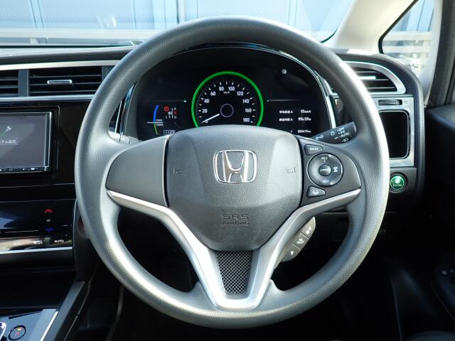 �X�e�A�����O�͂ƂĂ����ꂢ�ȏ�Ԃł���