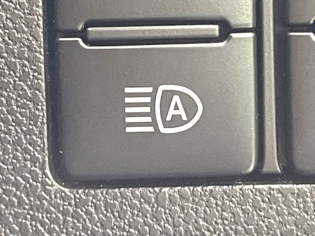 �y�A�_�v�e�B�u�n�C�r�[���z�����܂Ŗ��邭�Ƃ炷�n�C�r�[�����s�Ԃ�Ό��ԂɏƎ˂��Ȃ��l�A�����Œ���!����蓮�Ő؂�ւ���K�v���Ȃ��A��ԑ��s���̃X�g���X���y���B���S������ɂ���^���܂��B