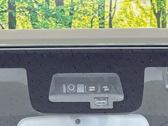 �y�X�Y�L �Z�[�t�e�B�T�|�[�g�z���s���ɑO���̎ԗ�����F�����A�Փ˂������Ȏ��͌x��ƃu���[�L�ŏՓˉ���Ɣ�Q�y�����A�V�X�g�B�����S�Ƀh���C�u�����y���݂��������܂��B