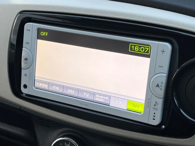 �y�����i�r�z�l�C�̏����i�r�𑕔��B�I�[�f�B�I�@�\���[�����Ă���ABluetooth�ڑ�����΂������̃X�}�z��MP3�v���C���[�̉��y���Đ��\!�����̉^�]������Ɋy�����Ȃ�܂�!!