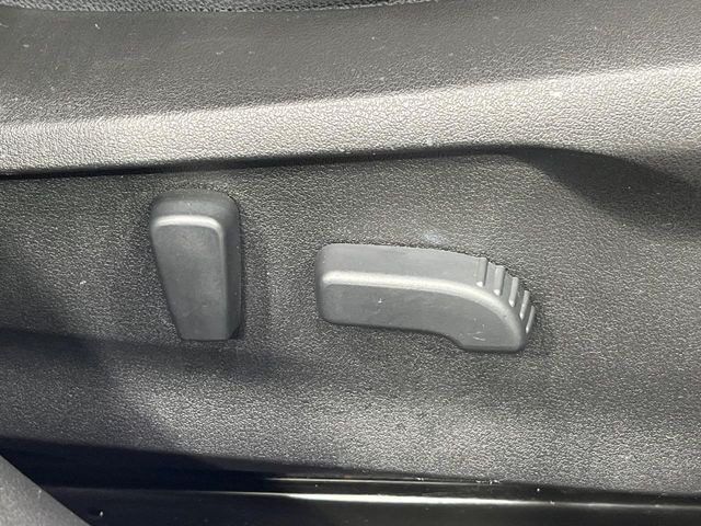 �y�p���[�V�[�g�z�X�C�b�`��ŊȒP�ɃV�[�g�̔��������\!�d��������͂�����܂���!���K�ȃV�[�g�|�W�V�����ɃZ�b�g���āA���K�ȃh���C�u�����y���݂��������B