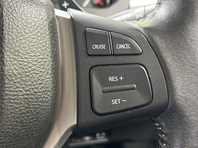 �y�N���[�Y�R���g���[���z�������H�����N���N���s�B�A�N�Z���𗣂��Ă���葬�x�ő��s���ł��A�������^�]���̕��S���y��!�����E�������ȒP�ȃX�C�b�`����Œ����ł��܂��B