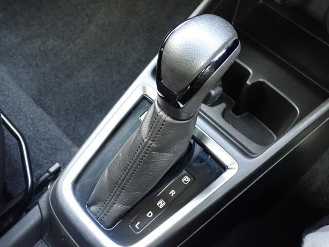 �V�t�g�m�u�̓X�����Ȃ��A���ꂢ�ȏ�Ԃł��B���ł��G��镔�������ꂢ���Ƒ�؂ɏ���Ă������Ƃ�������܂���B