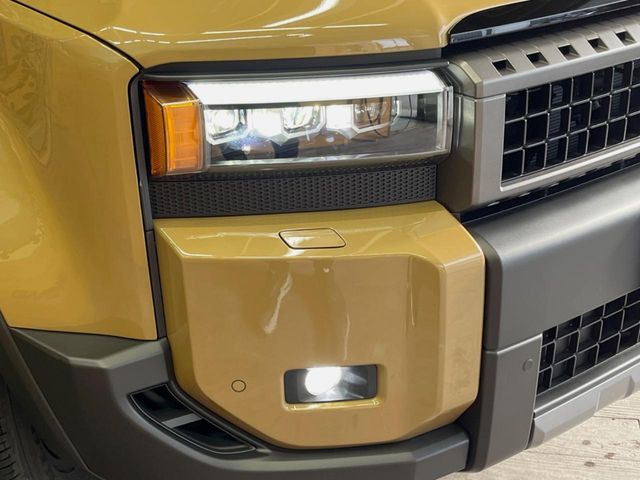 �y�O��LED�w�b�h���C�g�z�X�^�C���b�V���Ȍ����ڂ̎O��LED�w�b�h���C�g�𑕔���X�^�C�������łȂ��A��Ԃ̑��s�����E�ǍD�ň��S���Ă���肢�������܂��B