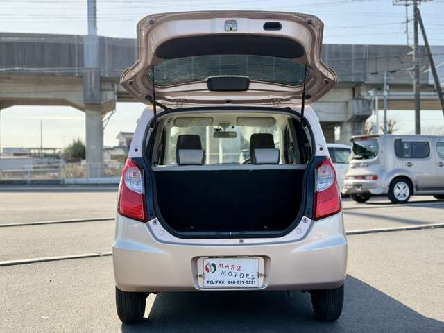 ���X�͍s�c�����R���̊��ˌ����_�̋߂��ɓX�܂��������܂��B���Ԃł��A�N�Z�X���₷���ꏊ�Ɍ�����܂��B�d�Ԃł��z���̍ۂ��Ŋ���JR���������w�܂ł��}���ɎQ��܂��B���C�y�ɂ��₢���킹������!