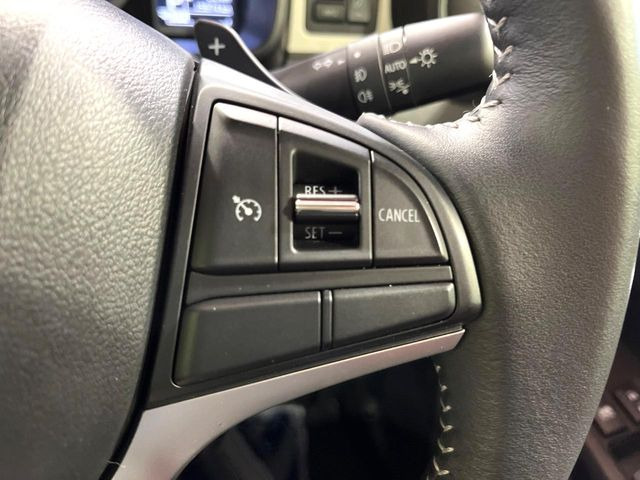 �y�N���[�Y�R���g���[���z�������H�����N���N���s�B�A�N�Z���𗣂��Ă���葬�x�ő��s���ł��A�������^�]���̕��S���y��!�����E�������ȒP�ȃX�C�b�`����Œ����ł��܂��B