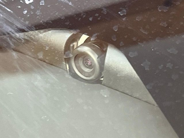 �y�A�C�T�C�g�Z�C�t�e�B�v���X�z�u���A�r�[�N���f�B�e�B�N�V�����v�u�n�C�r�[���A�V�X�g�v�u�t�����g/�T�C�h�r���[���j�^�[�v�ɂ�莀�p�����炵�A�����S�ȃh���C�u���x�����Ă������S��1��ł���