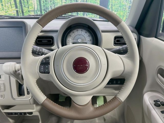 �y�����v�����X�e�A�����O�z�㎿�Ȋv���g�p���邱�ƂŁA��ɂ����������݂ƂĂ��^�]���₷���n���h���ł���