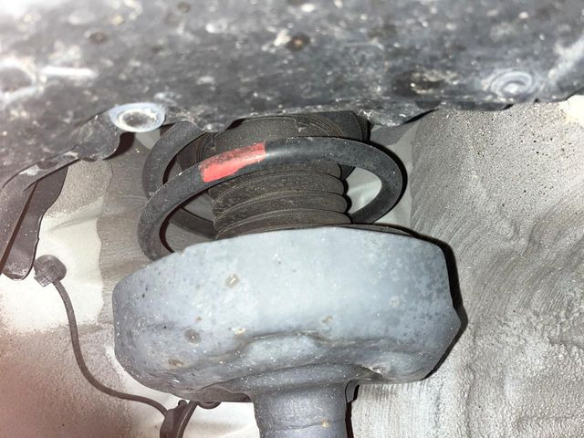 ���Ԃ����S���Ă���肢�������ׂɂ́A�����̒���_�����������܂���B�T�[�r�X�T�|�[�g(�L���ۏ�)�ł͖����_�������񋟂��Ă���A���S�̃J�[���C�t�����߂�������������T�|�[�g�̐��������Ă��܂��B