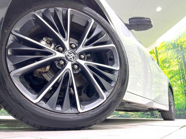 �y����19�C���`�A���~�z�C�[���z�O�ςɃ}�b�`���������A���~�z�C�[���𑕒����Ă���܂��B�e��ЊO�A���~�z�C�[����A�X�^�b�h���X�^�C�����戵�����Ă���܂��B���񂲑��k����������