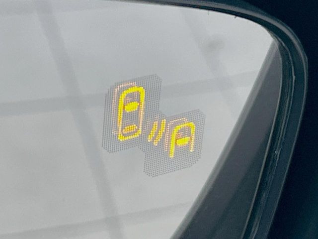 �y�u���C���h�X�|�b�g���j�^�����O�z���s���A�h�A�~���[�̎��p�ɂȂ�₷���ӏ��Ɍ㑱�Ԃ��ڋ߂���ƃT�C�h�~���[�t�߂Ɍx����\���A�h���C�o�[�ɒ��ӊ��N�����Ă���܂��B