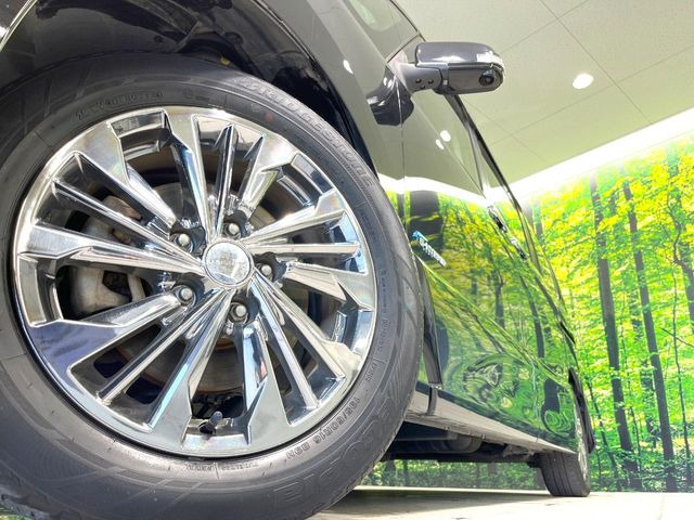 �y�O���[�h��p����16�C���`�A���~�z�C�[���z�f�U�C�����̍��������A���~�z�C�[���𑕒����Ă���܂��B�e��ЊO�A���~�z�C�[����A�X�^�b�h���X�^�C�����戵�����Ă���܂��B���񂲑��k����������